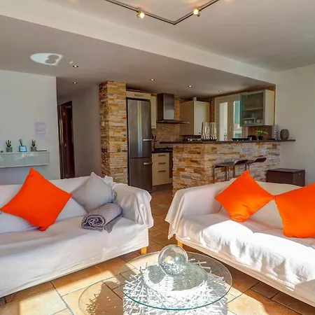 La Marina Sea Front By Hello Homes Lägenhet Sitges